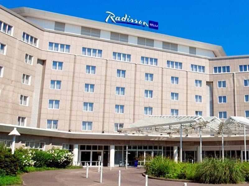 Radisson Blu Hotel Dortmund Esterno foto
